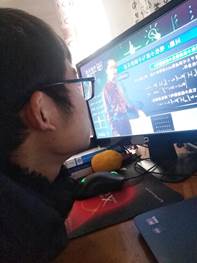 上课照片（侧面）